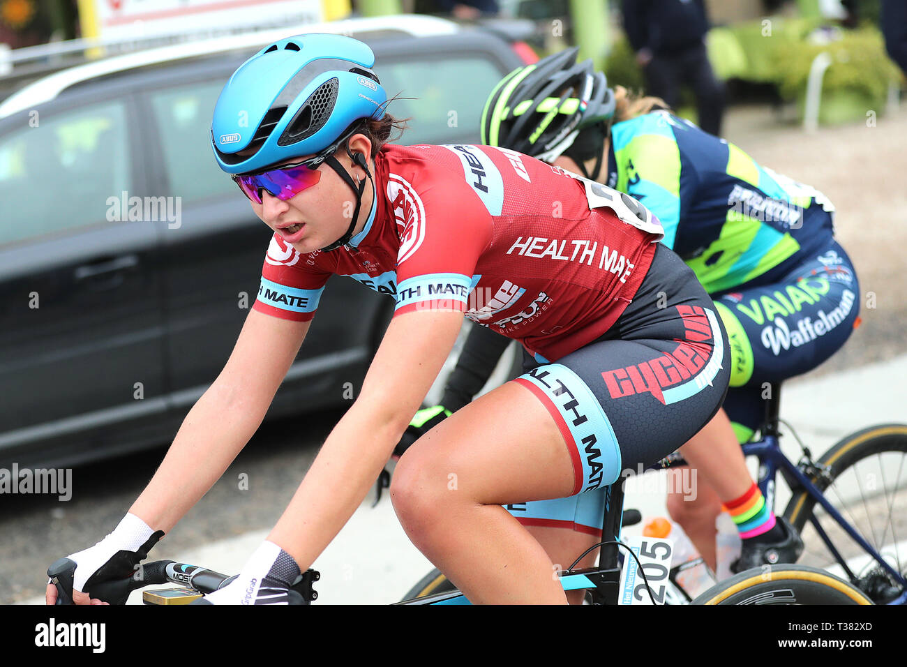 Oudenaarde, Belgium. 07th Apr, 2019. cycling, Ronde van Vlaanderen dames,  Kylie Waterreus van het Health Mate Ladies Team Credit: Pro Shots/Alamy  Live News Stock Photo - Alamy