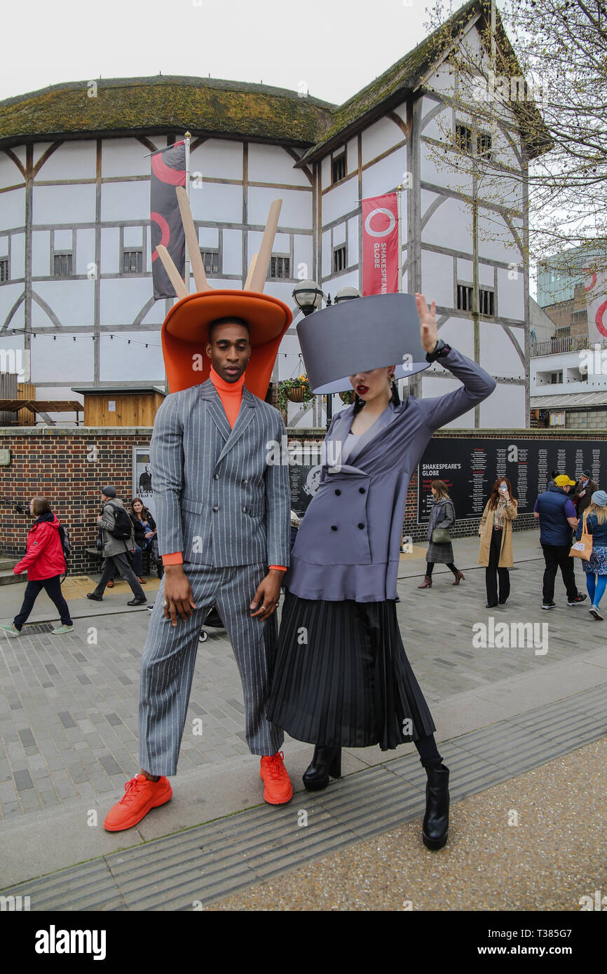 London, UK. 7th Apr 2019. The fifht London Hat Walk took place today with people wearing all kinds of extravagant and normal hats ,they walked form the tate Fallery to London Bridge Credit: Paul Quezada-Neiman/Alamy Live News Stock Photo