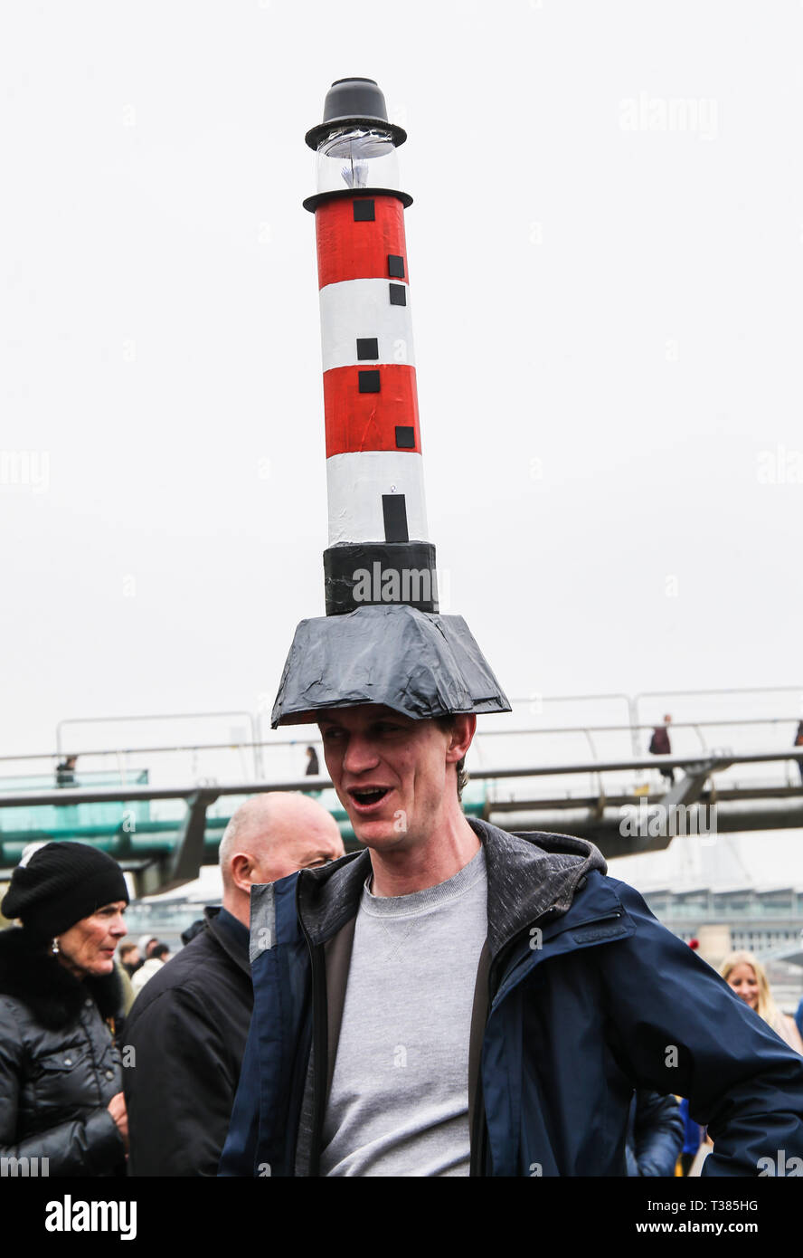 London, UK. 7th Apr 2019. The fifht London Hat Walk took place today with people wearing all kinds of extravagant and normal hats ,they walked form the tate Fallery to London Bridge Credit: Paul Quezada-Neiman/Alamy Live News Stock Photo