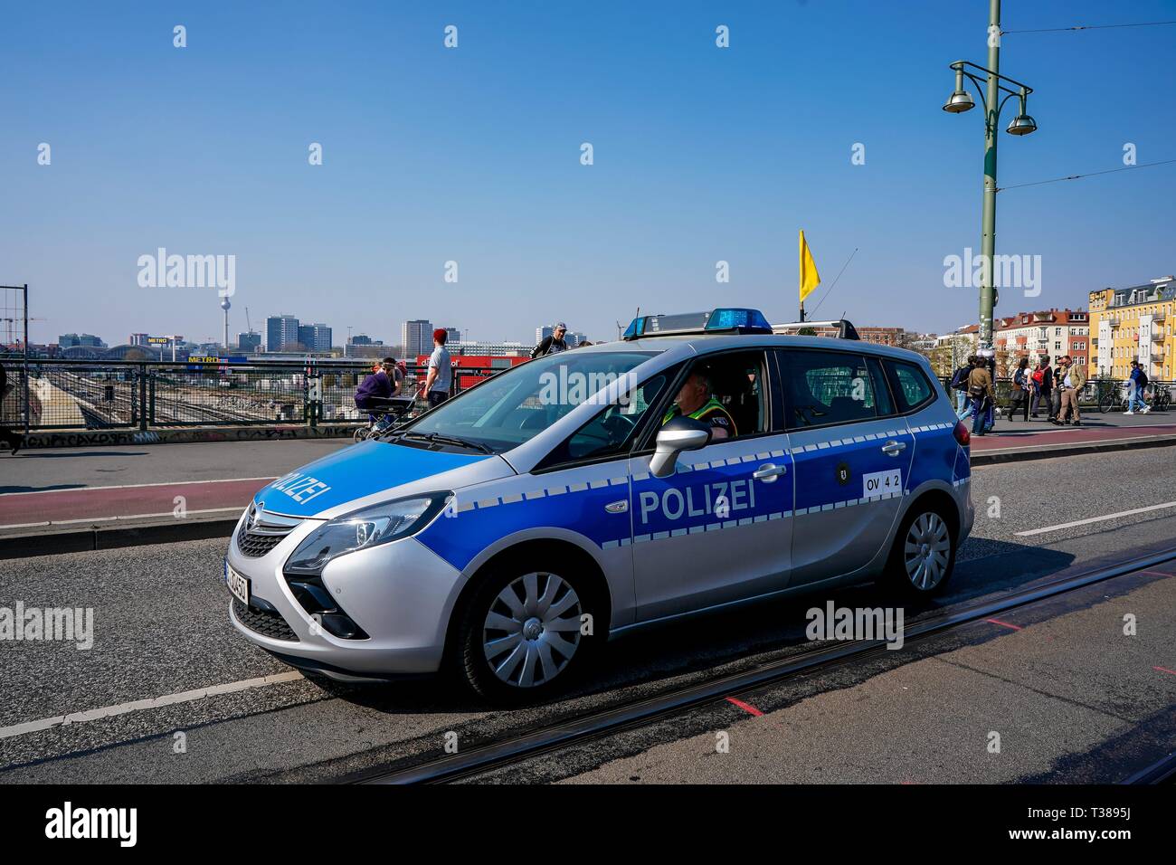 Exorbitant rent hires stock photography and images Alamy