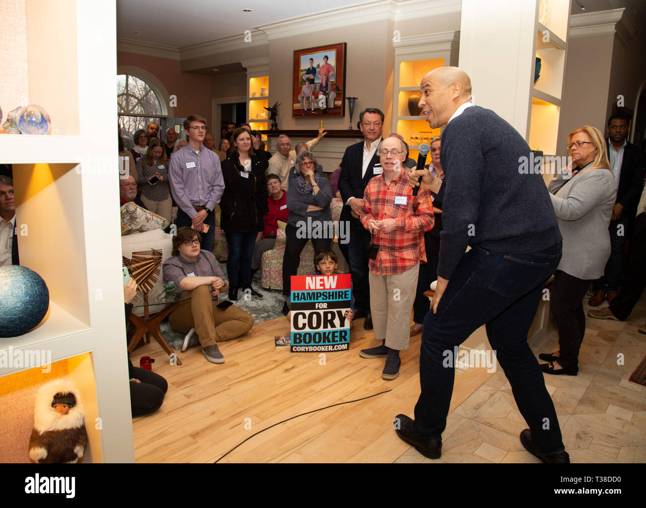 Amherst, New Hampshire, USA. 6th Apr, 2019. Cory Booker attended a house  party at the home of State Senator Shannon Chandley and Tom Silvia in  Amherst New Hampshire on Saturday evening April