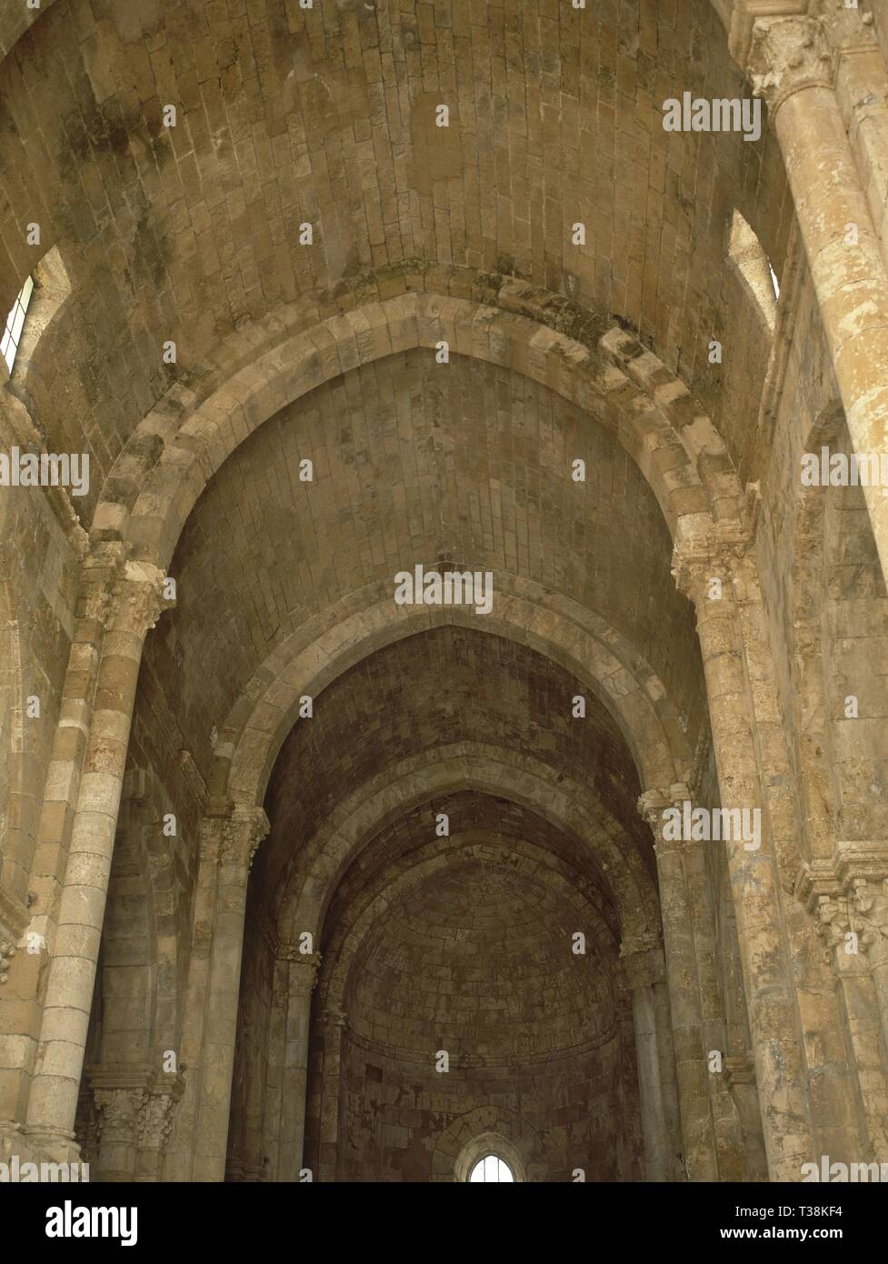 INTERIOR - NAVE CENTRAL - S XII/XIII. Location: CATEDRAL DE LA VIRGEN MARIA. Tartus. Stock Photo