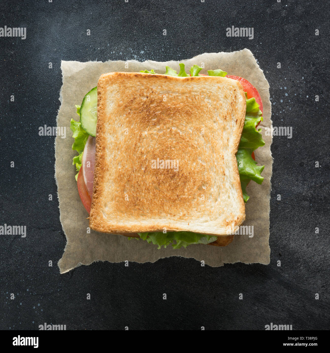 sandwich様4点おまとめページ Sandwich with bacon, tomato, onion, salad on black