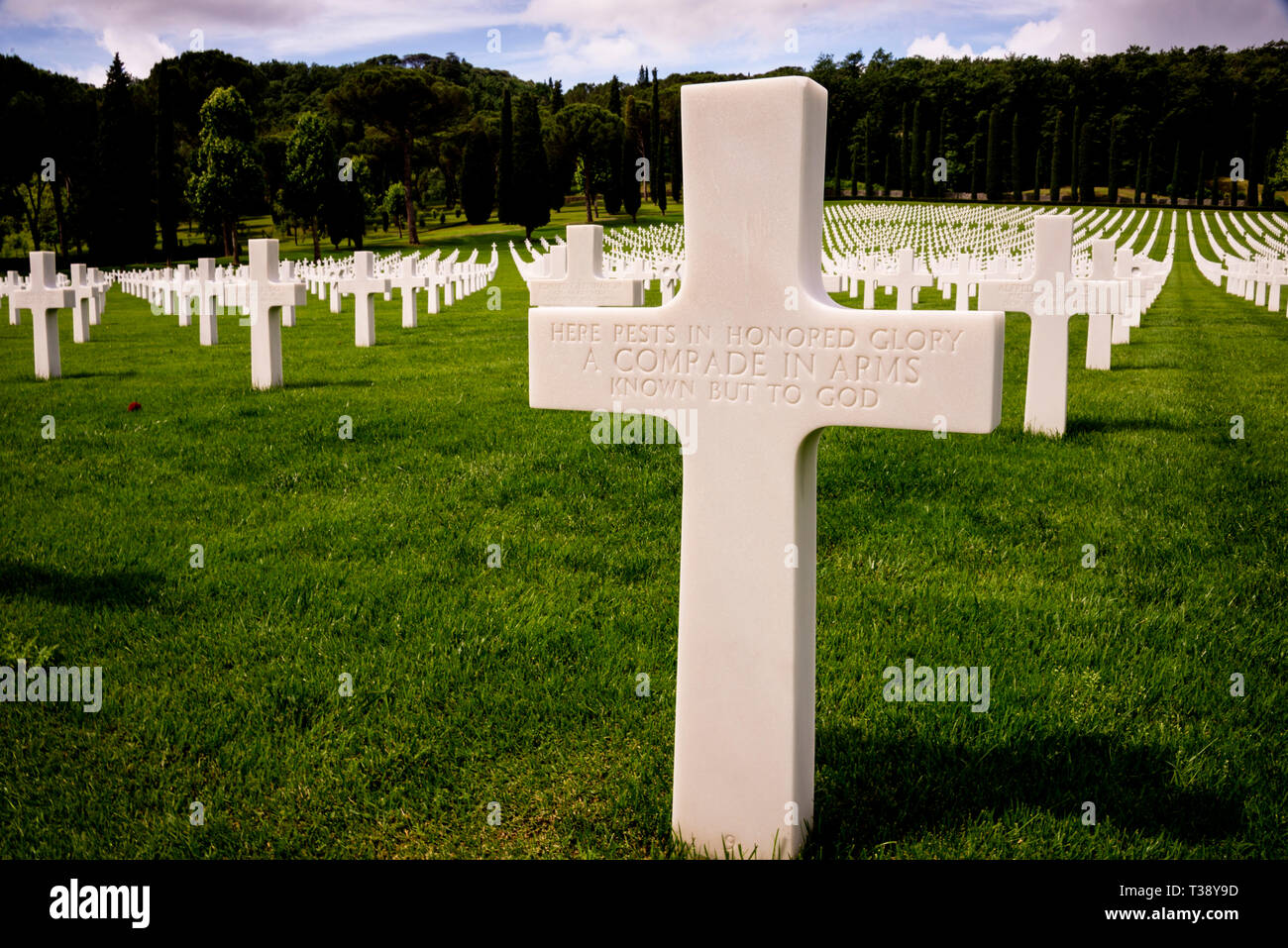 'Here Rests in Honored Glory a Comrade in Arms Known But To God' Florence American Cemetery for American fallen-liberation of Italy 1944. Stock Photo