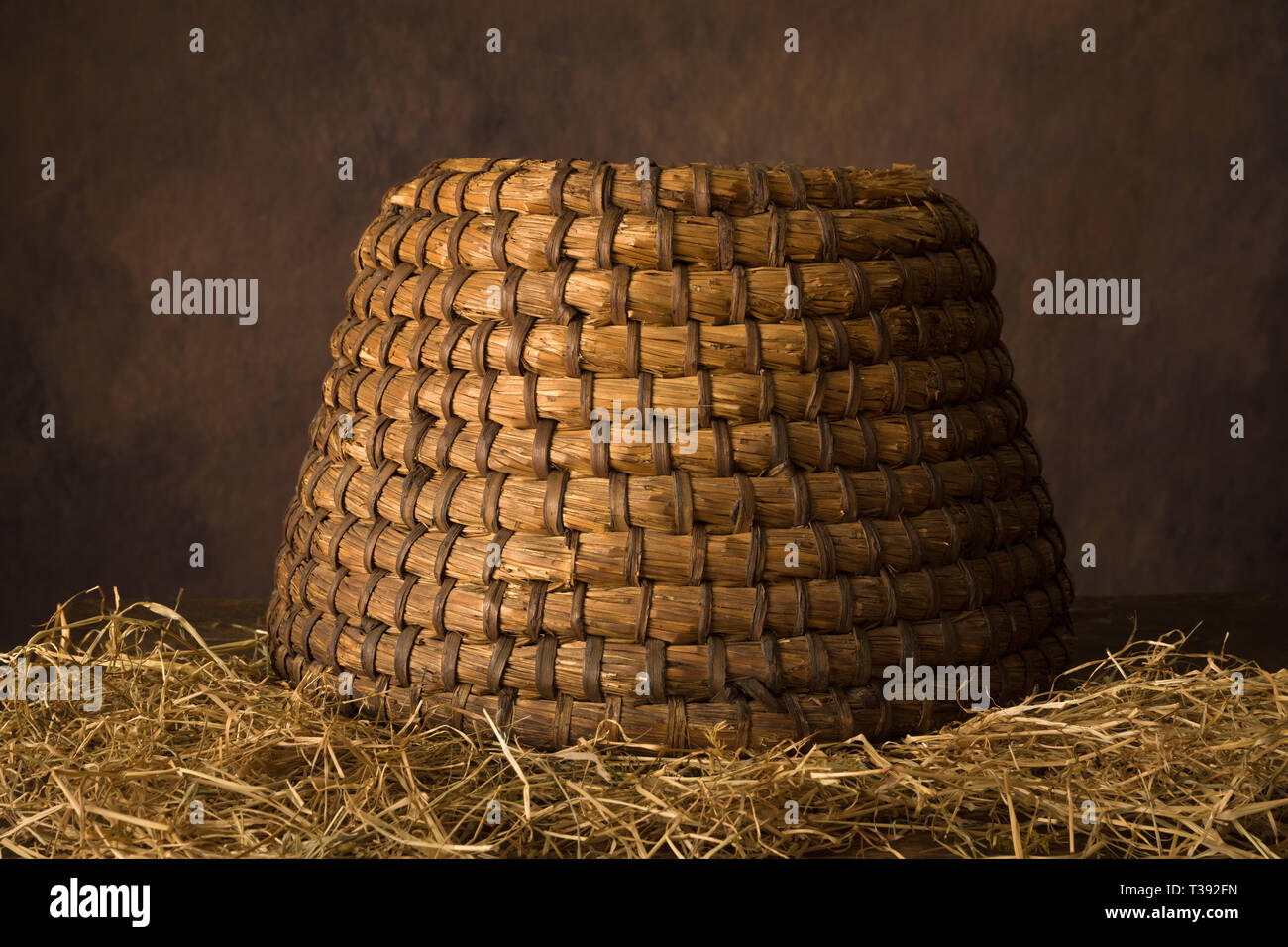 Hive basket hi-res stock photography and images - Alamy