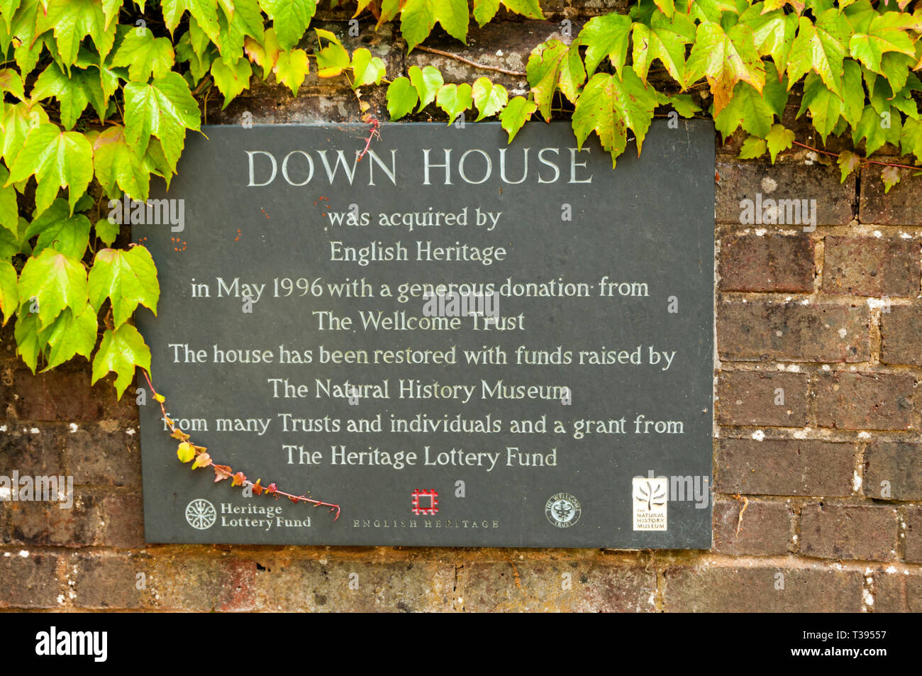 Plaque at House, the home of Charles Darwin, recording organisations who helped with the acquisition and restoration Stock Photo - Alamy