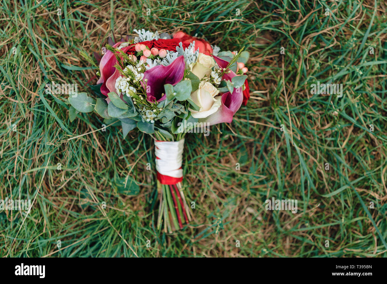wedding bouquet and wedding decoration, flowers and wedding floral