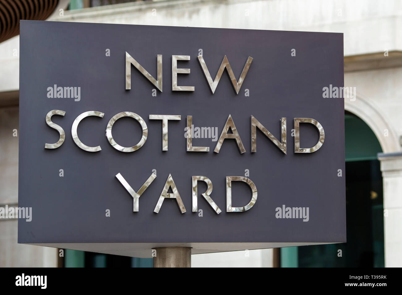 New Scotland Yard, Victoria Embankment, London, Friday, March 22, 2019. Photo: David Rowland / One-Image.com Stock Photo