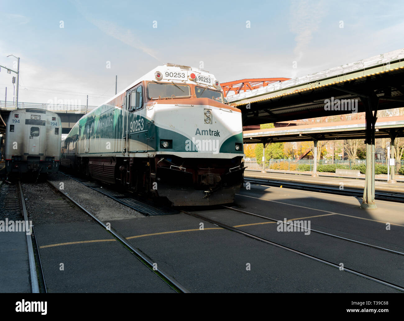 Amtrak cascades train hires stock photography and images Alamy