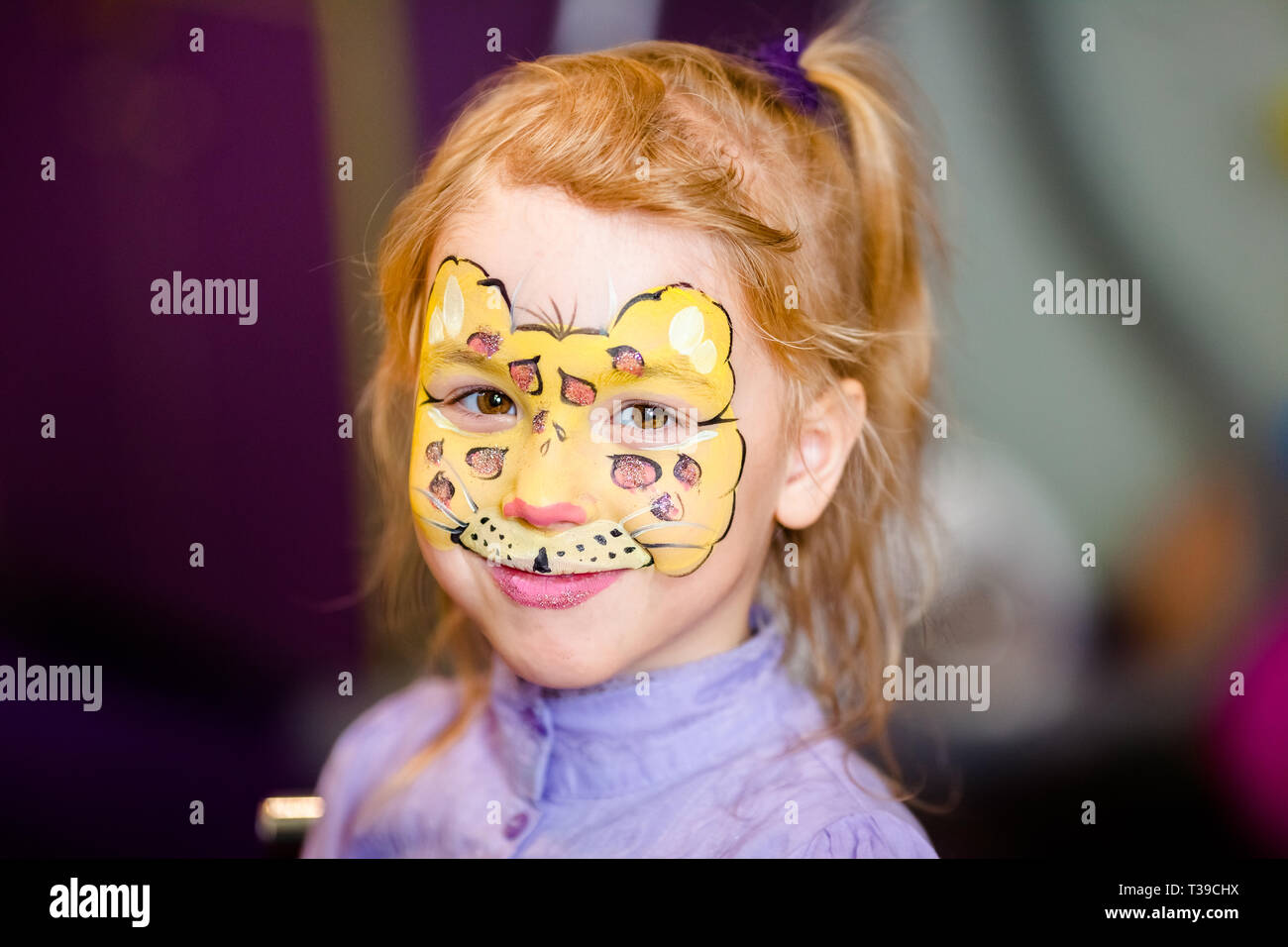 kids leopard face paint
