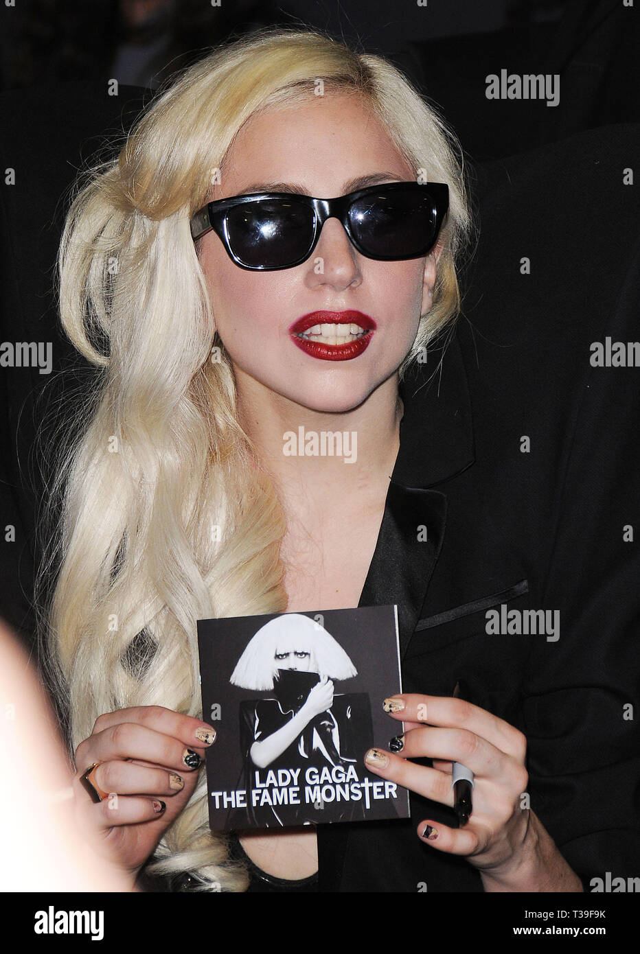 LADY GAGA - promoting new CD The Fame Monster in Los Angeles.Lady Gaga  05 Red Carpet Event, Vertical, USA, Film Industry, Celebrities,  Photography, Bestof, Arts Culture and Entertainment, Topix Celebrities fashion /  Vertical, Best of, Event in Hollywood Life - California,  Red Carpet and backstage, USA, Film Industry, Celebrities,  movie celebrities, TV celebrities, Music celebrities, Photography, Bestof, Arts Culture and Entertainment,  Topix, headshot, vertical, one person,, from the year , 2009, inquiry tsuni@Gamma-USA.com Stock Photo