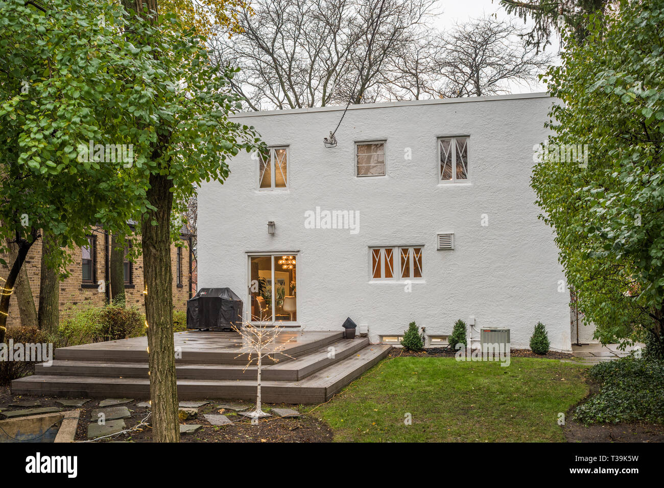 Exterior Of The Raffle House In Park Ridge Stock Photo Alamy