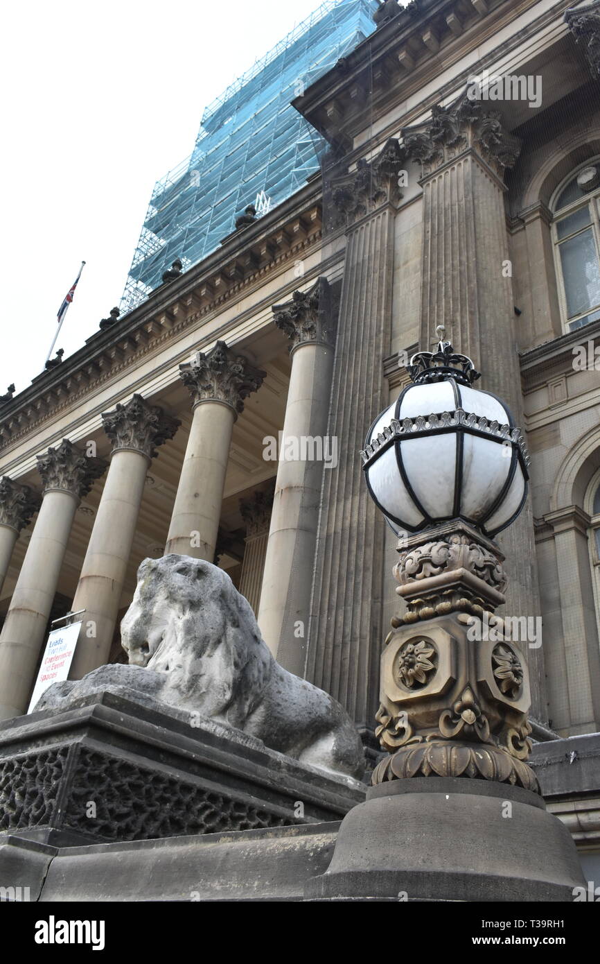 Leeds Town Hall and Art Gallery Stock Photo