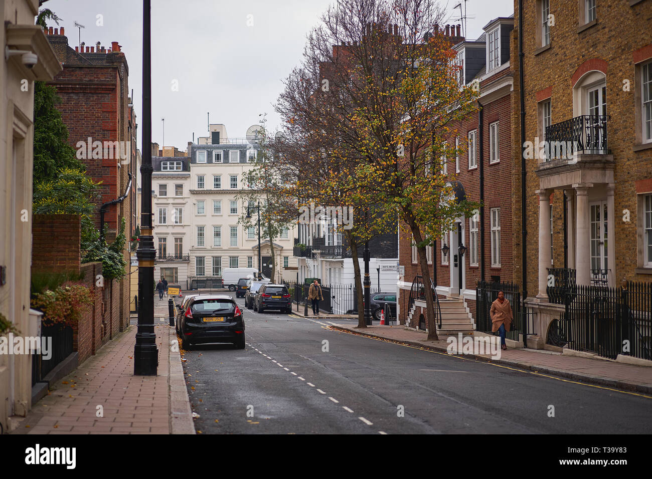 affluent-area-of-london-hi-res-stock-photography-and-images-alamy