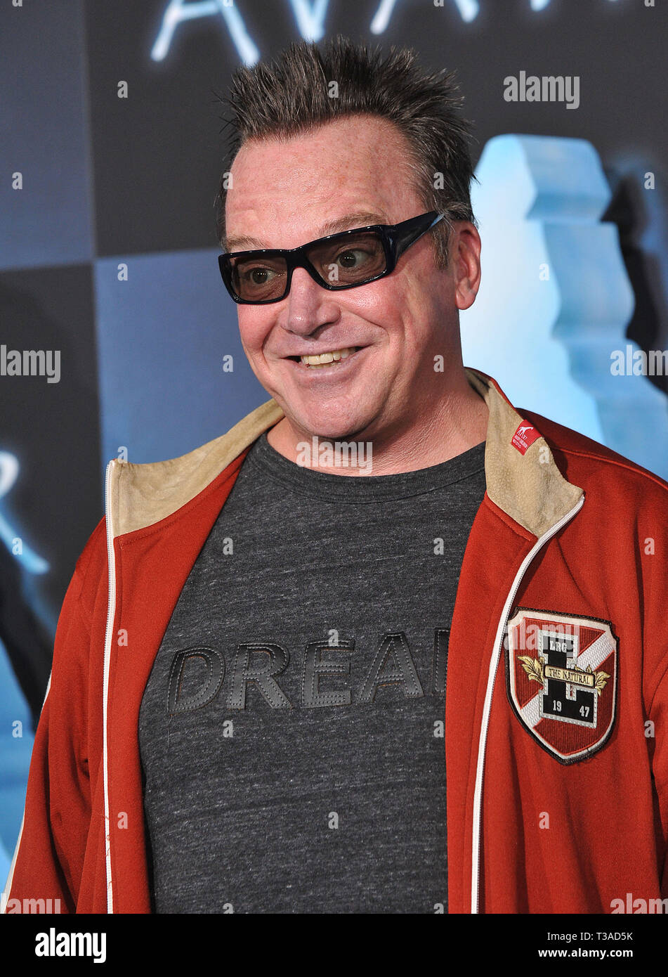 Tom arnold _50 red carpet event hi-res stock photography and images - Alamy