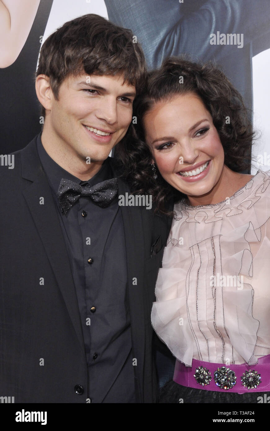 Ashton Kutcher & Katherine Heighl - "The Killers" Premiere at the