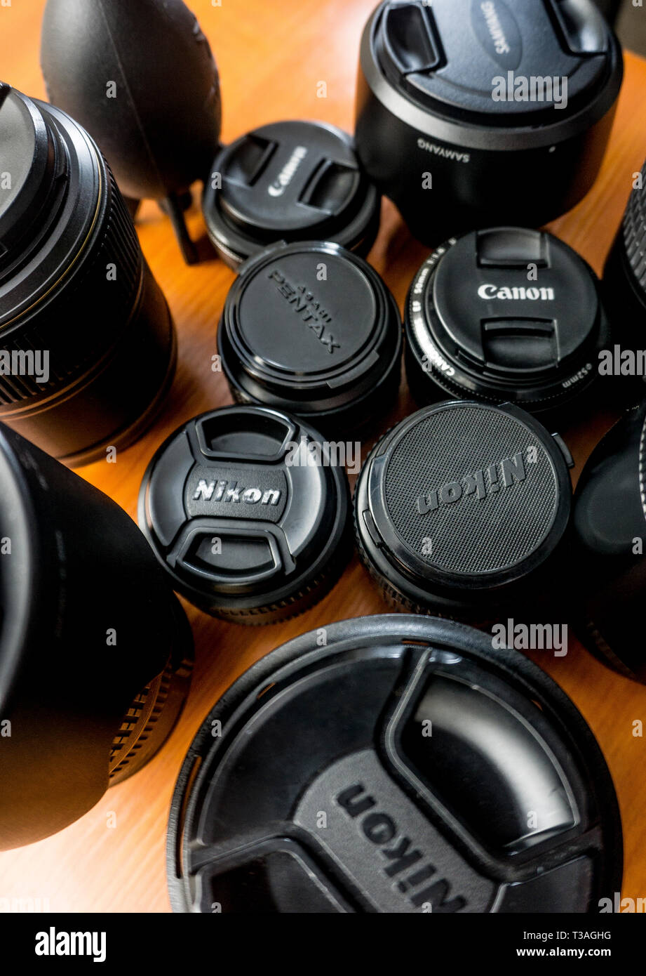 Optical lenses hi-res stock photography and images - Alamy