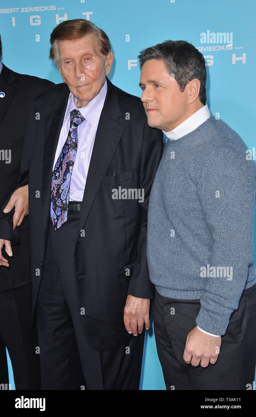 Sumner Redstone, Brad Grey at the Flight Premiere at the Arclight
