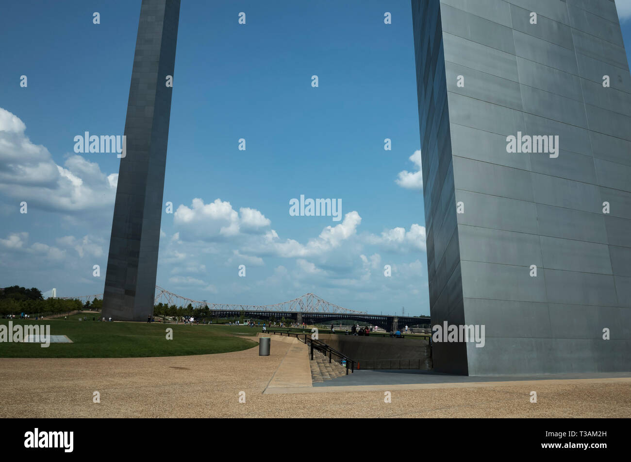 Lover view of the Gateway Arch in St. Louis, Missouri Stock Photo