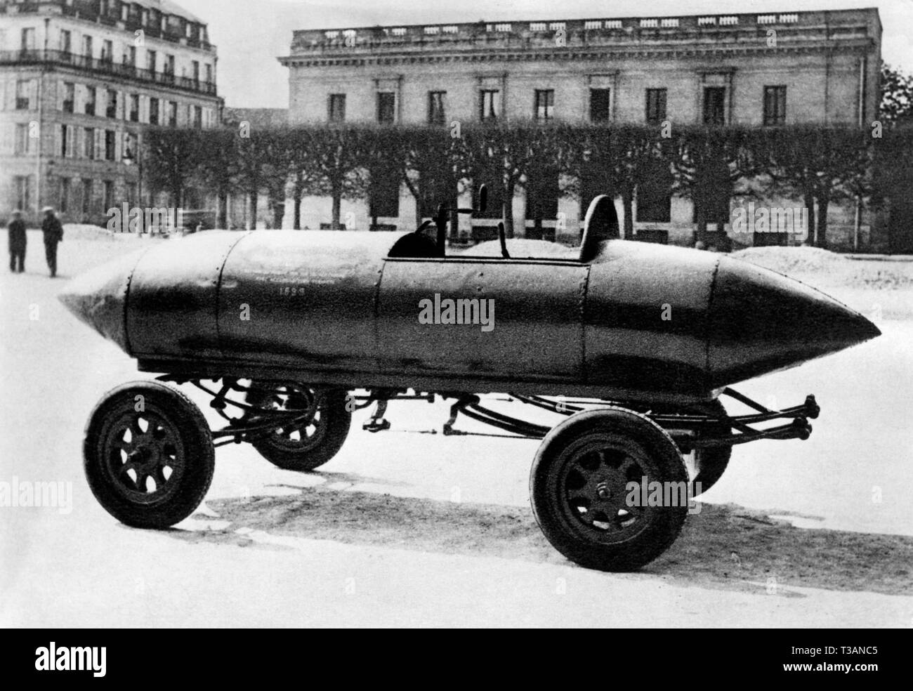 La Jamais Contente, the first road vehicle to go over 100 kilometres per hour, 1899 Stock Photo