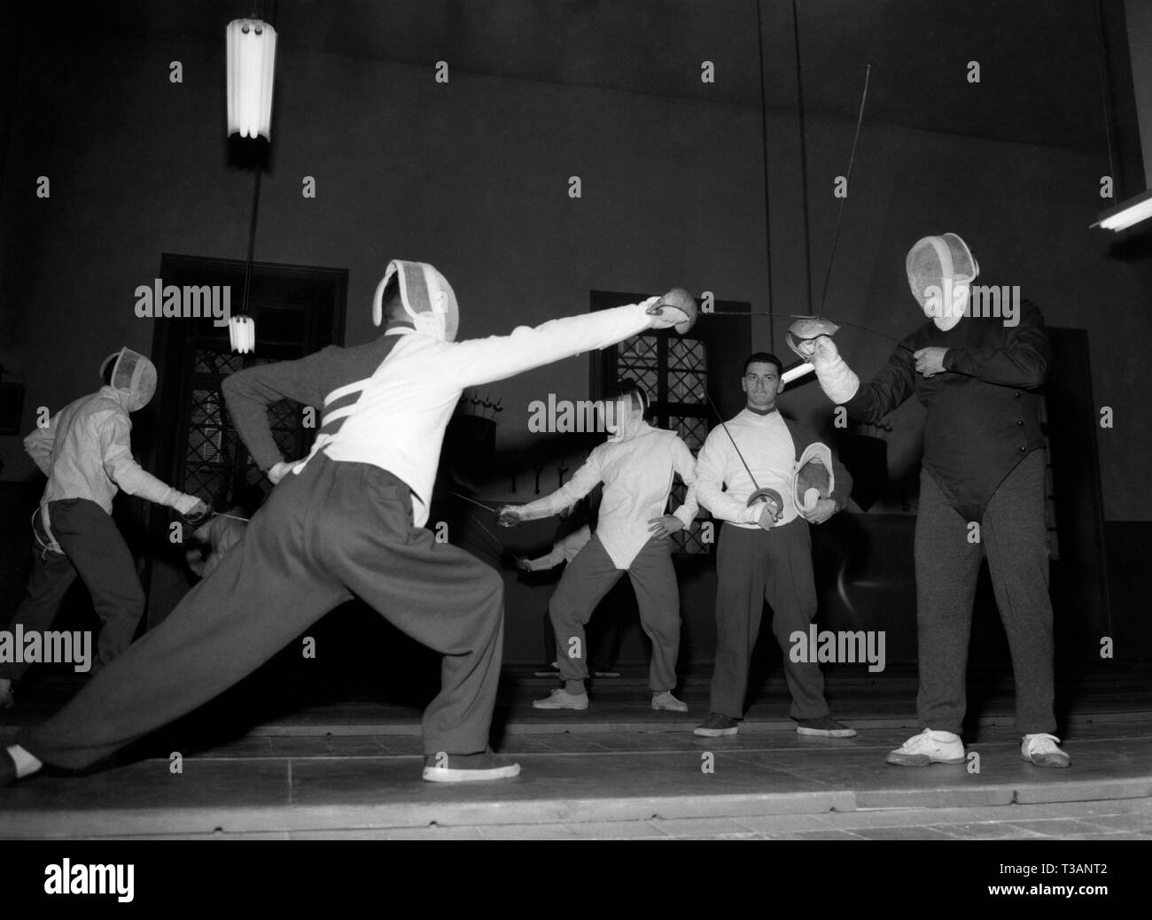 fencing lesson at the military academy of Modena, 1964 Stock Photo