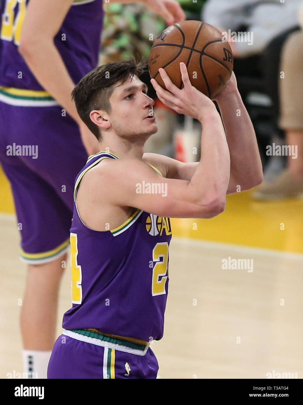 Los Angeles, USA. 7th Apr 2019. Utah Jazz guard Grayson Allen (24) shooting during the Utah Jazz vs Los Angeles Lakers game at Staples Center in Los Angeles, CA. on April 7, 2019. (Photo by Jevone Moore) Credit: Cal Sport Media/Alamy Live News Stock Photo