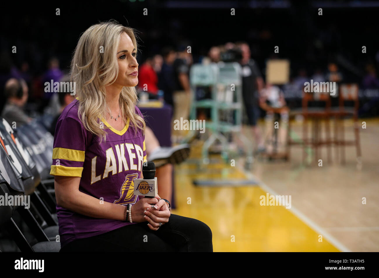 Los Angeles, USA. 7th Apr 2019. Sammi Jo Entertainment host during the Utah  Jazz vs Los Angeles Lakers game at Staples Center in Los Angeles, CA. on  April 7, 2019. (Photo by
