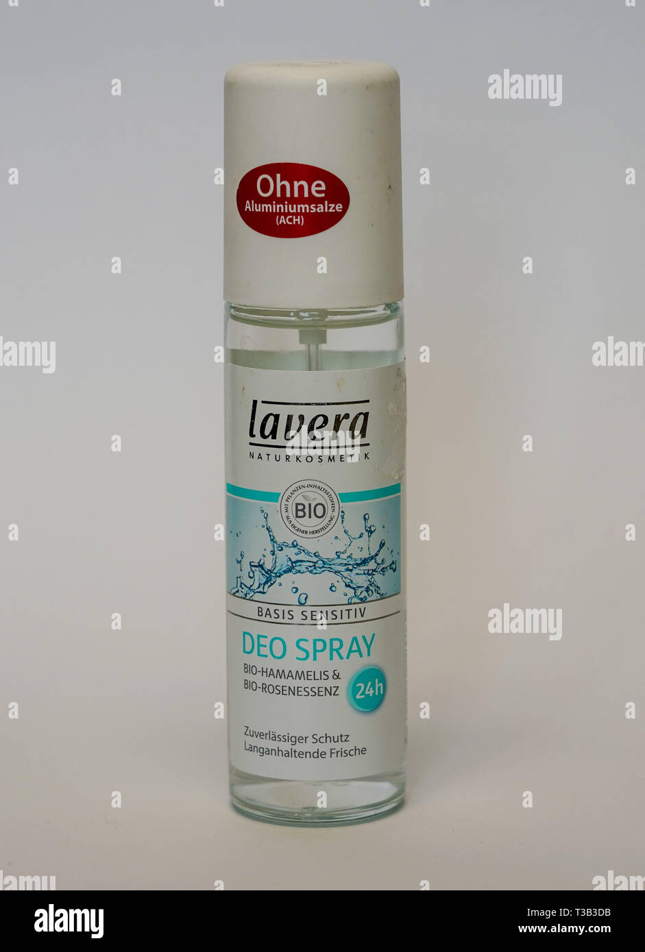 24 March 2019, Saxony, Leipzig: Lavera Natural Cosmetics Deo Spray from  Laverana GmbH & Co. KG. Photo: Peter Endig/dpa-Zentralbild/ZB Stock Photo -  Alamy
