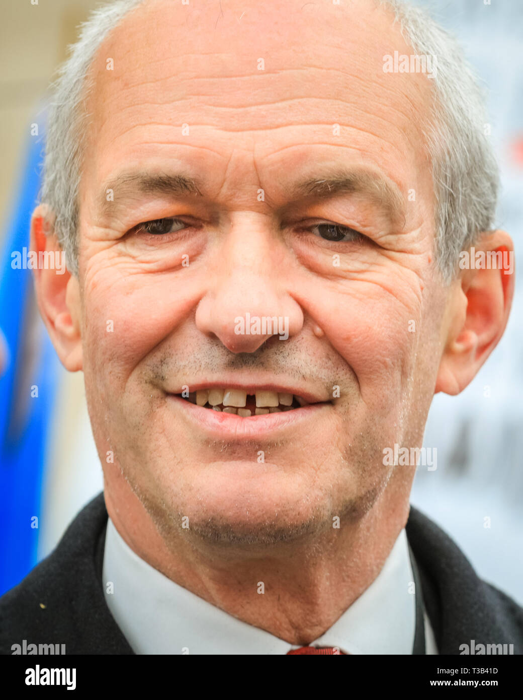 Westminster, UK, 08th April 2019. Labour Party MEP, Richard Corbett, Member of the European Parliament for Yorkshire and the Humber, chats to protesters, many of whom have travelled from Yorkshire. Sodem, group of Anti-Brexit protesters outside the Houses of Parliament in Westminster have organised a 'Brexit Sing Off', and are joined by Yorkshire for Europe, opera singer Dame Sarah Connolly, journalist and former Labour Communications Director Alastair Campbell and others for a musical protest against Brexit. Credit: Imageplotter/Alamy Live News Stock Photo