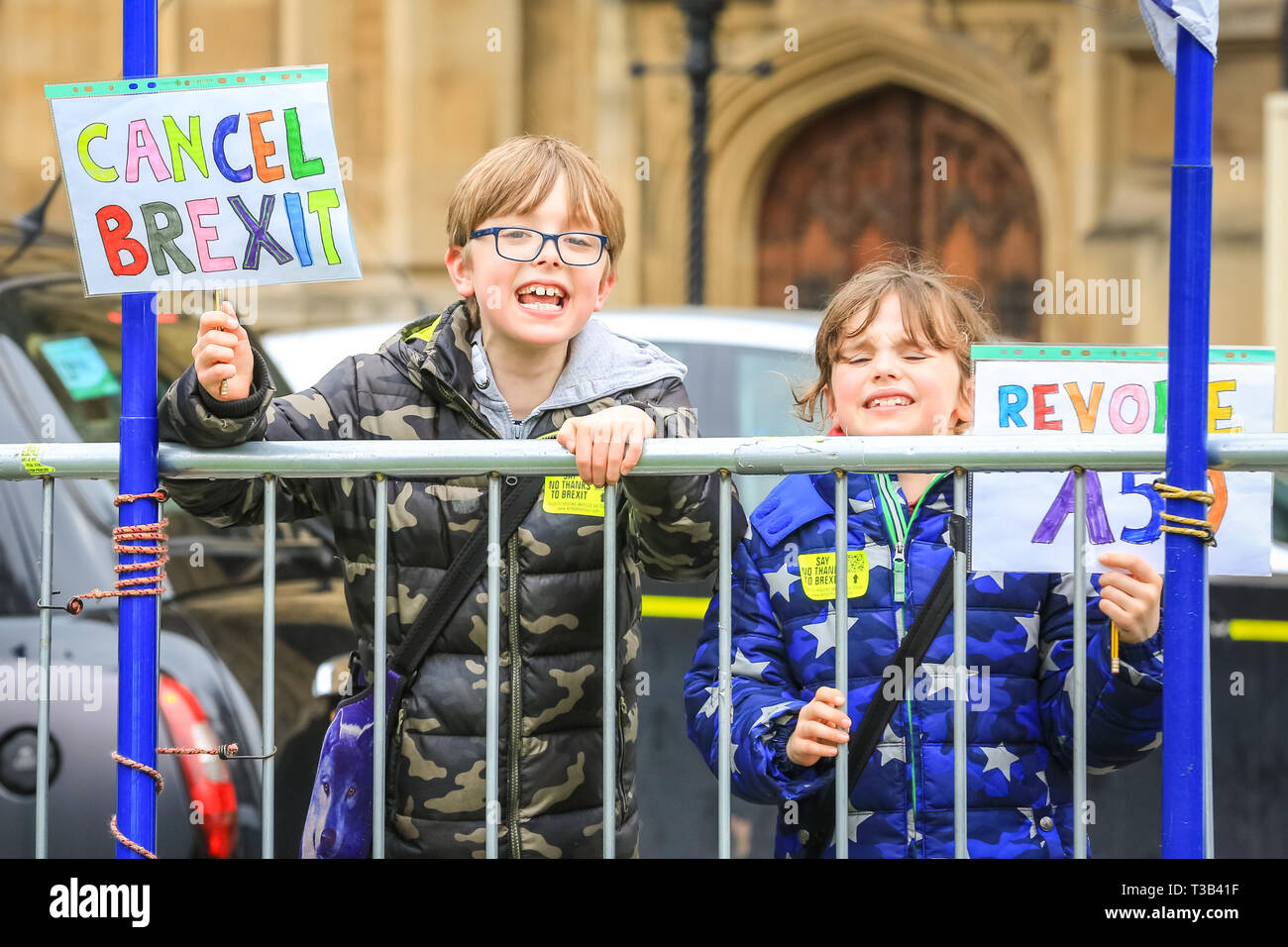 Westminster, UK, 08th April 2019.  Two children protest. Sodem, group of Anti-Brexit protesters outside the Houses of Parliament in Westminster have organised a 'Brexit Sing Off', and are joined by Yorkshire for Europe, opera singer Dame Sarah Connolly, journalist and former Labour Communications Director Alastair Campbell and others for a musical protest against Brexit. Credit: Imageplotter/Alamy Live News Stock Photo