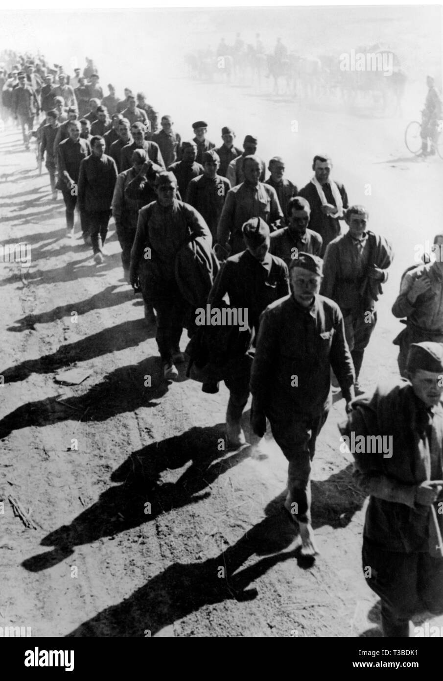 Soviet Retreating retreat of the russian campaign, 1951 Stock Photo - Alamy