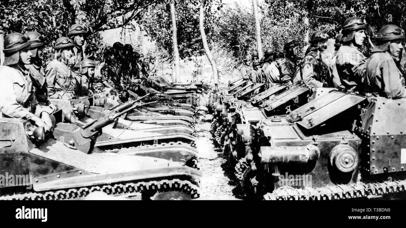 squadron of tanks of the Italian army, 1939-45 Stock Photo