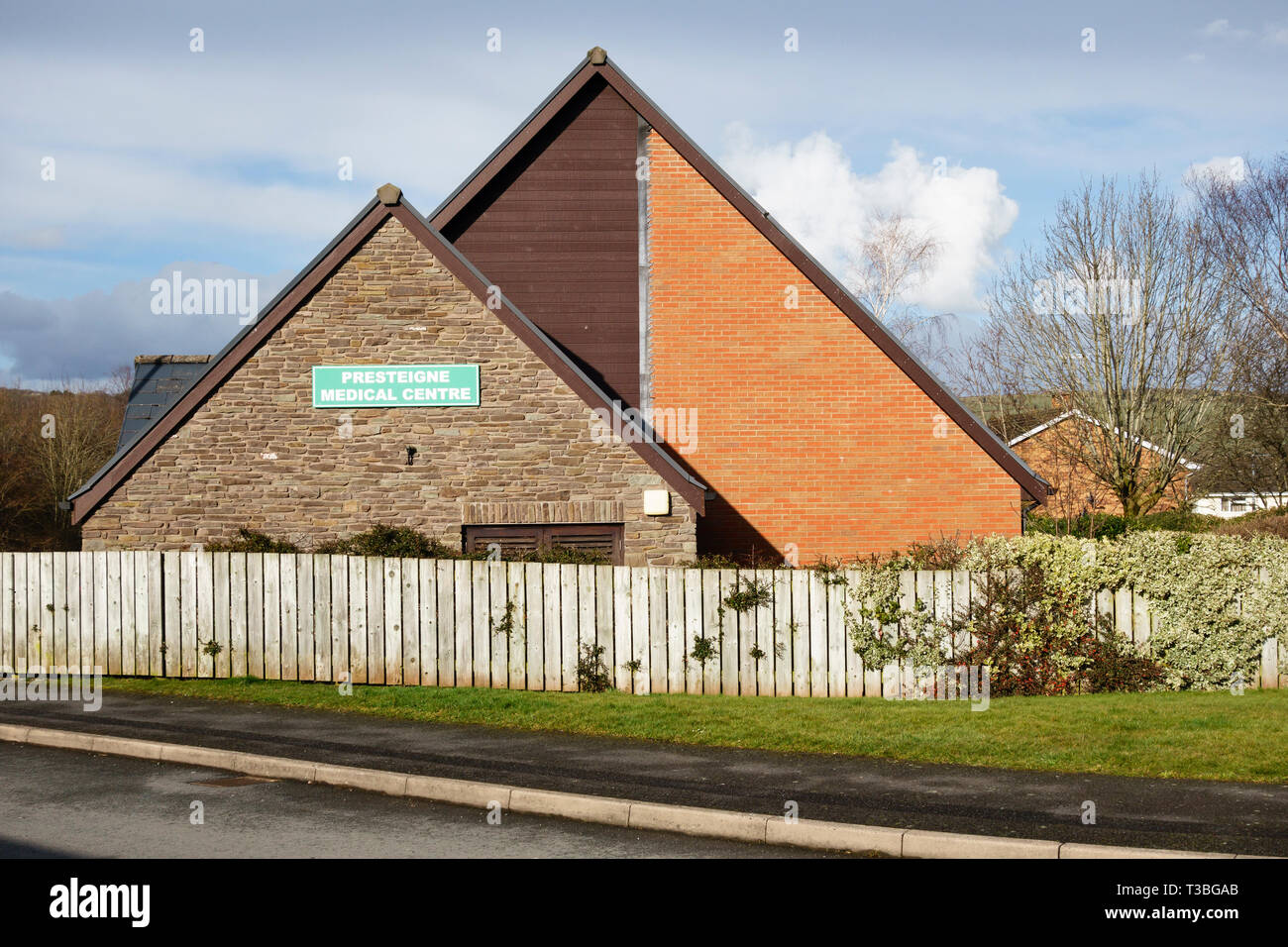 Presteigne, Powys, UK. The new Presteigne Medical Centre in Lugg View Stock Photo Alamy