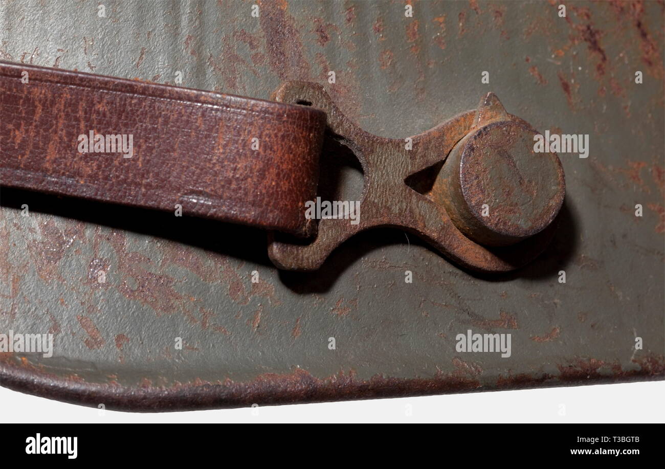 World war 1 helmet hires stock photography and images Alamy