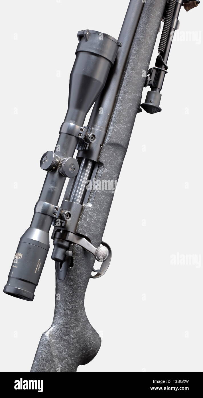LONG ARMS, MODERN HUNTING WEAPONS, repeating rifle Remington model 700 with  scope Kahles, calibre 308 Winchester, number E 6242796,  Additional-Rights-Clearance-Info-Not-Available Stock Photo - Alamy