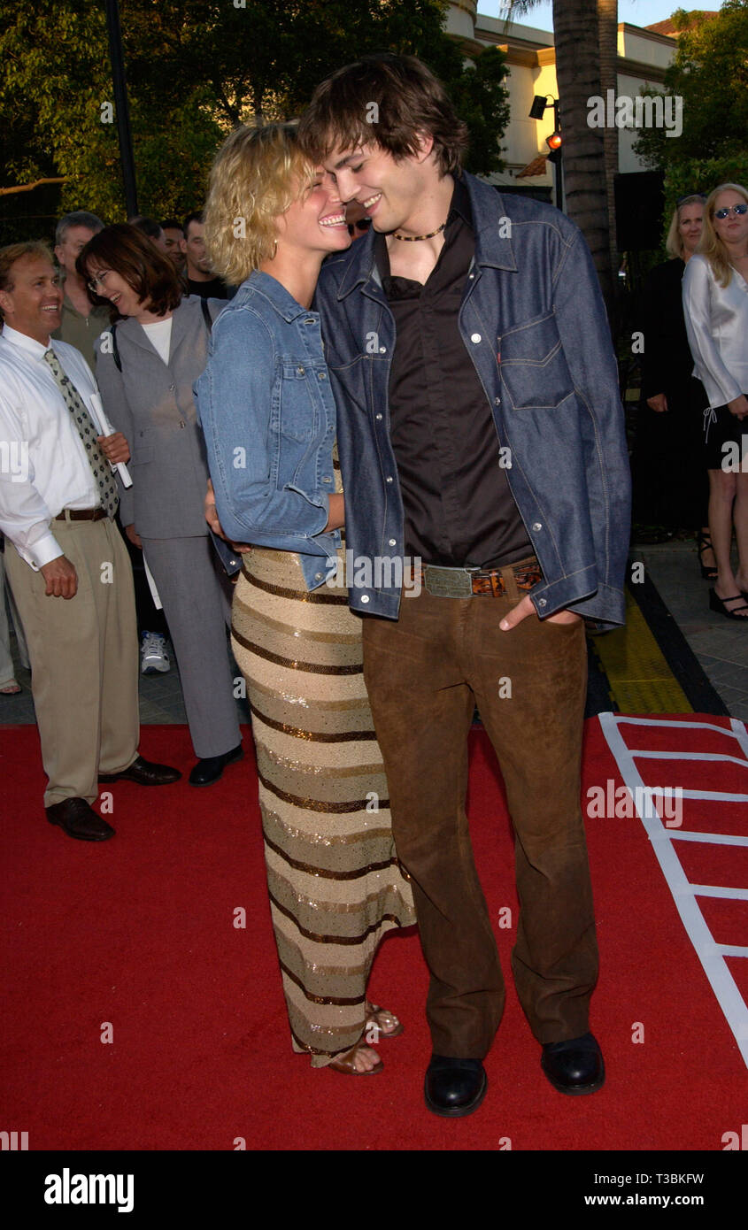 LOS ANGELES, CA. July 09, 2001: Actor ASHTON KUTCHER & girlfriend