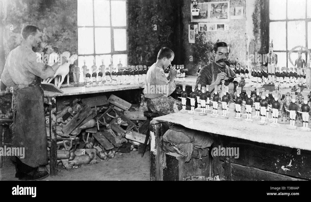 toys factory, 1910-1920 Stock Photo - Alamy