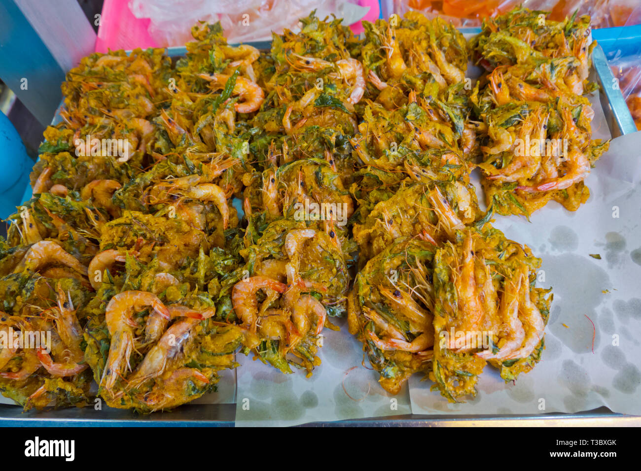 Shrimp and squash fritters hi-res stock photography and images - Alamy