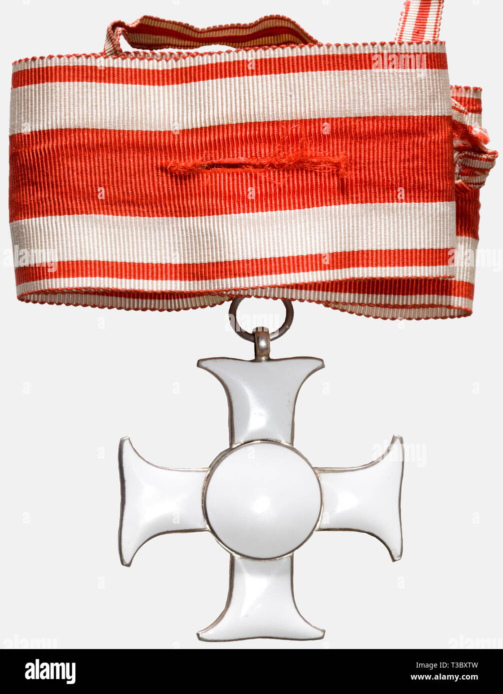 A Military Merit Cross 2nd Class, Austria, 1st Republic 1918 - 1938 Silver and white enamel, the red translucent enamel border of the cross and medallion over a diamond-cut background. Gilt medallion eagle. Unmarked. Dimensions 57 x 51 mm, weight 41 g. Wide suspension ring. With original neck ribbon. There were only nine awards of the Military Merit Cross 2nd Class between 1918 and 1938. This example was awarded in 1937. The name of the recipient will be revealed to the successful bidder. Of extreme rareness. historic, historical, 1910s, 1920s, 1930s, 20th century, 20th centu, No-Exclusive-Use Stock Photo