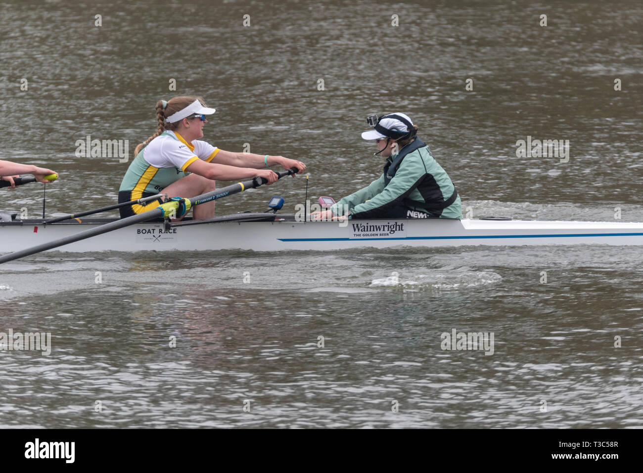Women's reserve race at the 2019 University Boat Race at the finish ...