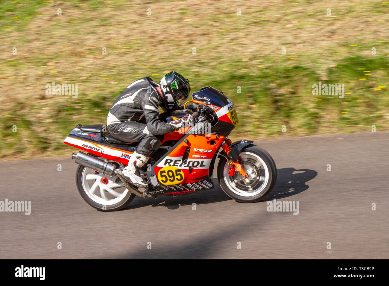 Honda vfr 400 nc24 hi res stock photography and images Alamy