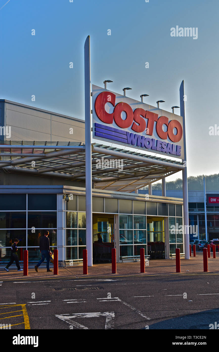 Costco store uk hires stock photography and images Alamy