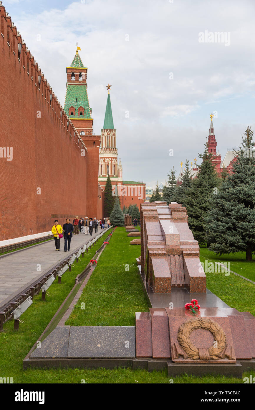 Kremlin Wall Necropolis Kremlin Wall Necropolis