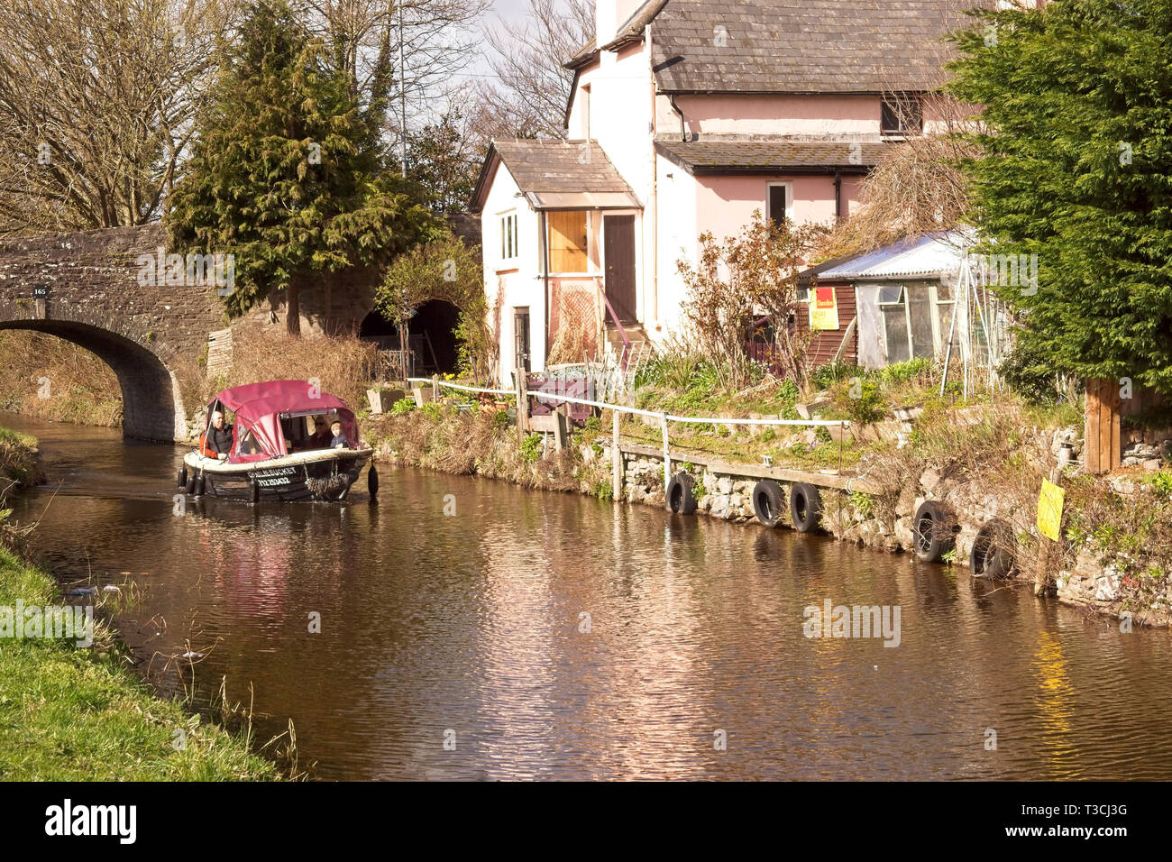 Canal waterway at Crickhowell, Brecon, Wales Stock Photo
