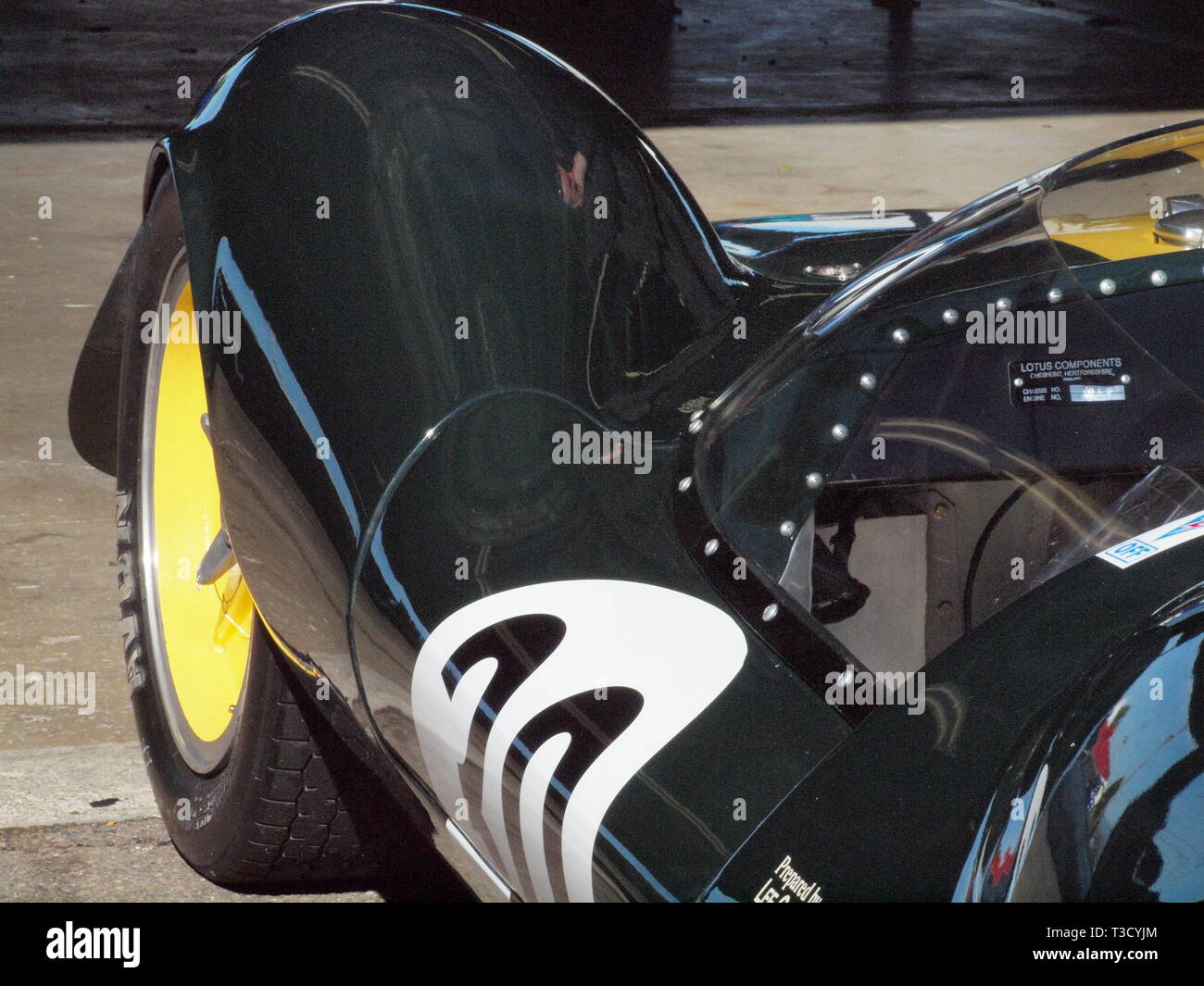 Flowing fender lines on english car hires stock photography and images