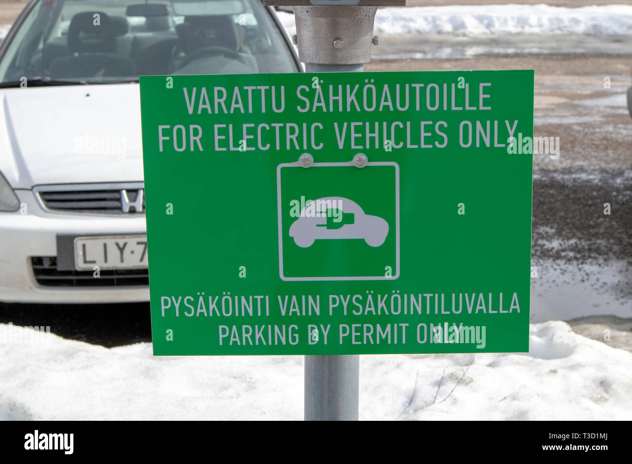 For electric vehicles only parking sign, Finland Stock Photo Alamy