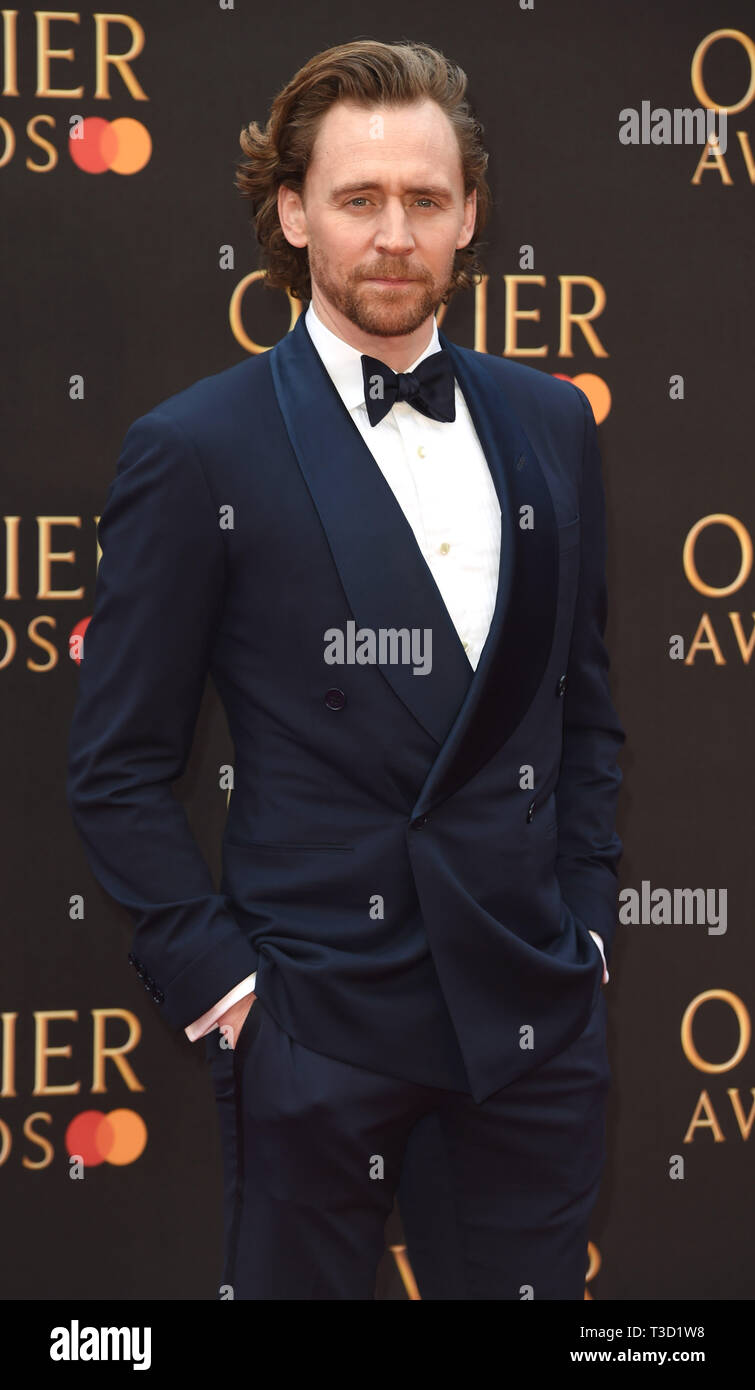 Photo Must Be Credited ©Alpha Press 079965 07/04/2019 Tom Hiddleston The Olivier Awards 2019 at the Royal Albert Hall London Stock Photo