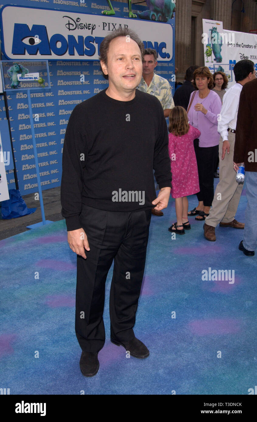 LOS ANGELES, CA. October 28, 2001: Actor BILLY CRYSTAL (voice of Mike  Wazowski) at the world