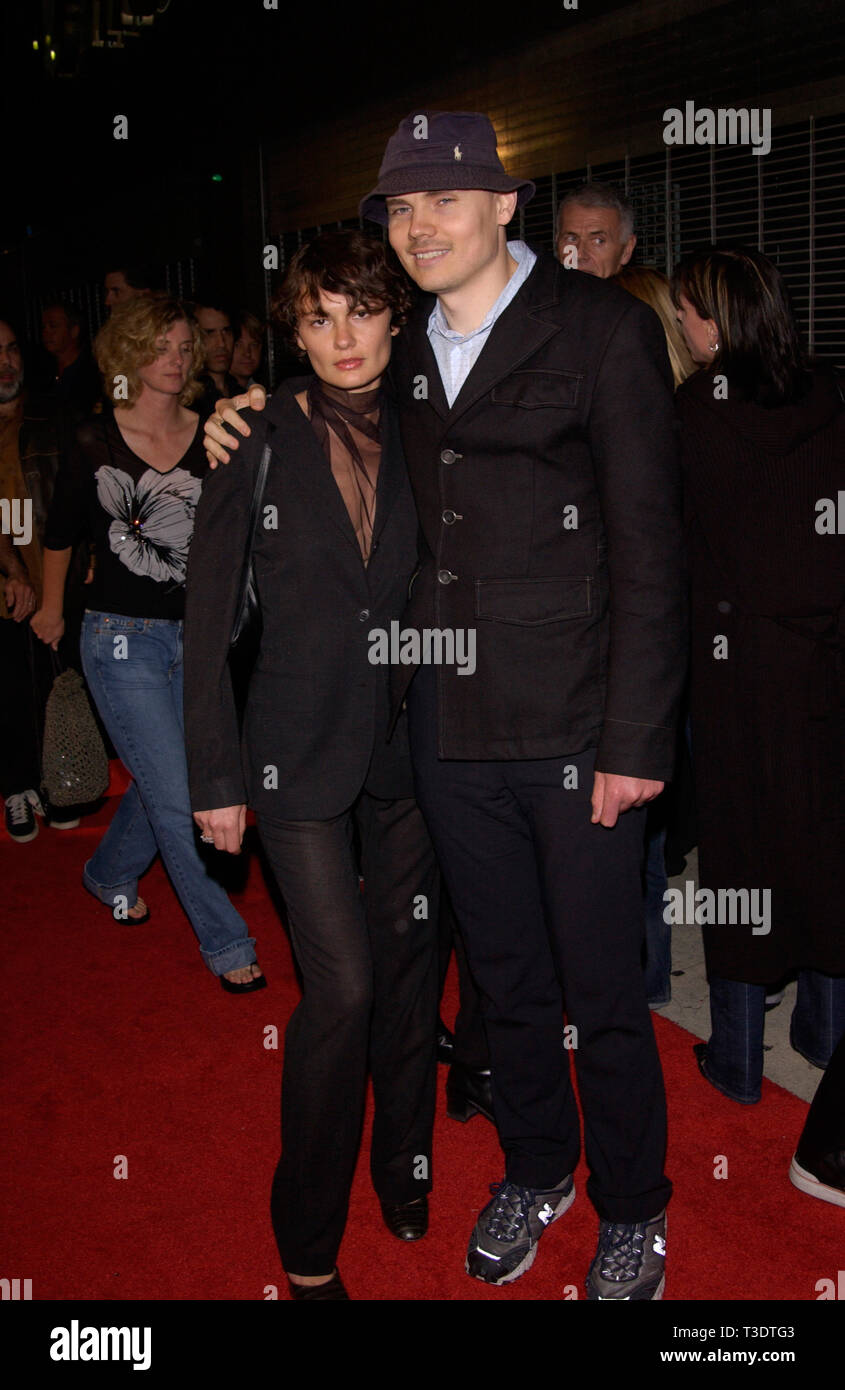 LOS ANGELES, CA. November 15, 2001: Rock star BILLY CORGAN & wife YLENA ...
