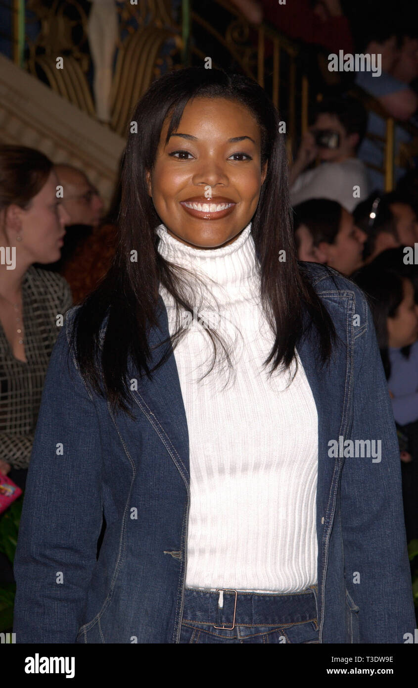 LAS VEGAS, NV. December 03, 2001: Actress GABRIELLE UNION at the Fox